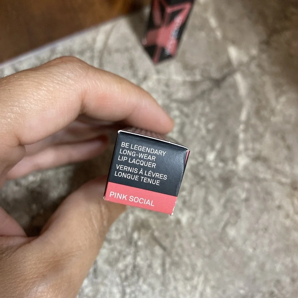 Smashbox Be Legendary Long-Wear Lip Lacquer Lipstick‎ Gloss Pink Social 0.20 oz